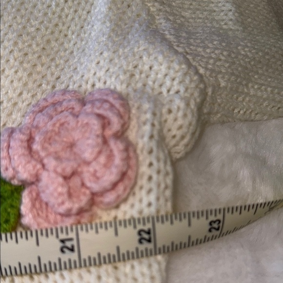 Women's Cream Floral Cardigan Sweater - Picture 9 of 10